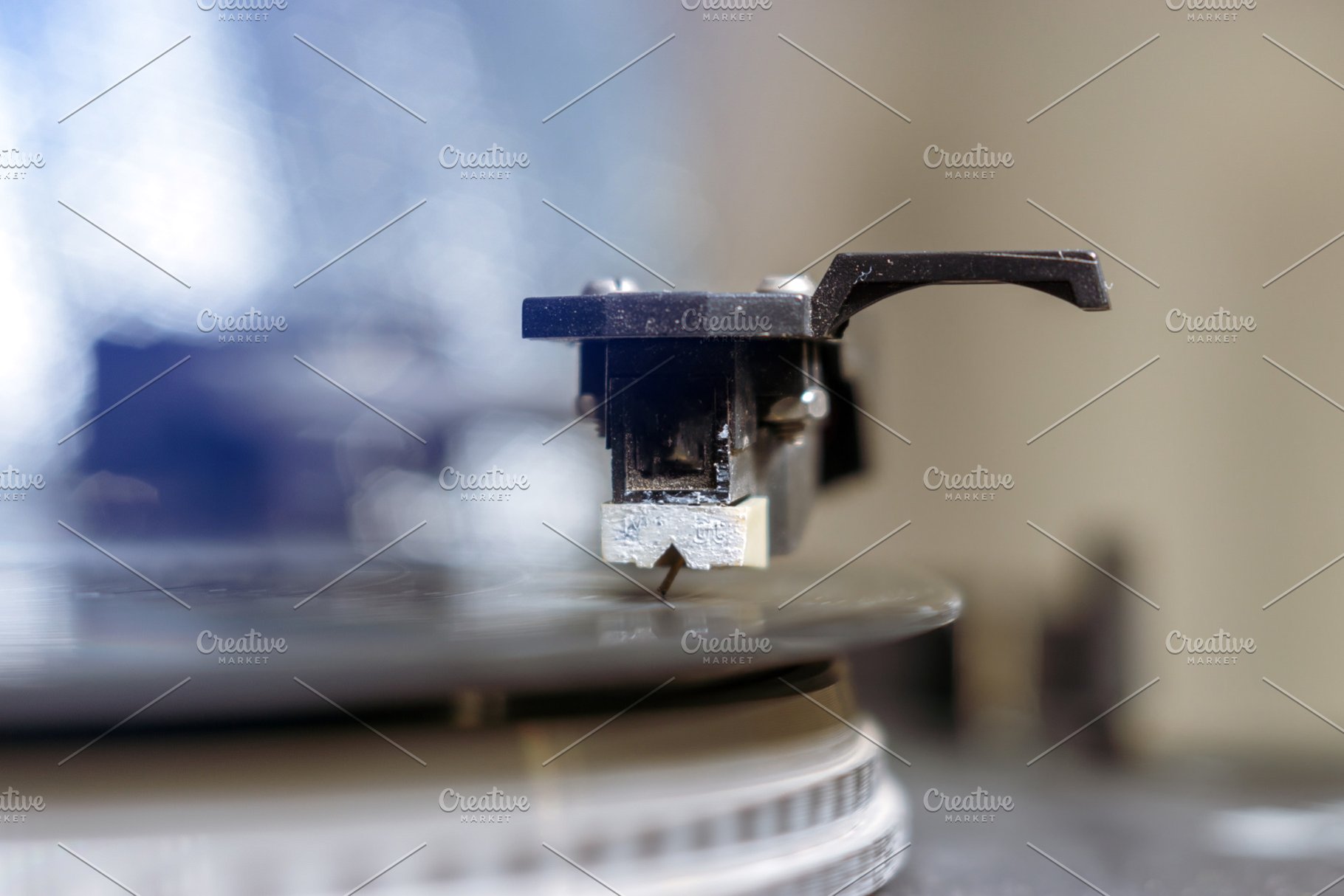 retro-styled record player spinning